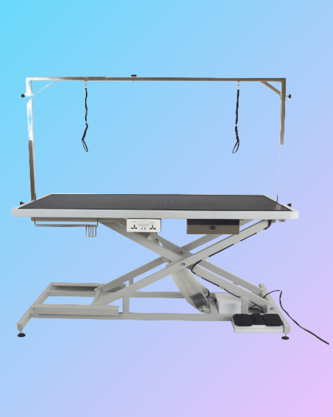 Lifting grooming table from My Store with adjustable height and sturdy surface, ideal for pet grooming or professional salons.